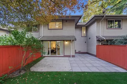 Front Yard Photo of 9 20985 Camwood Avenue, Maple Ridge, BC