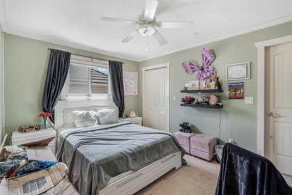 Basement Recreation Room Photo of 6753 134a Street, Surrey, BC
