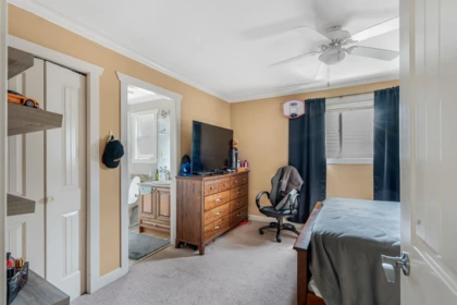 Powder Room Photo of 6753 134a Street, Surrey, BC