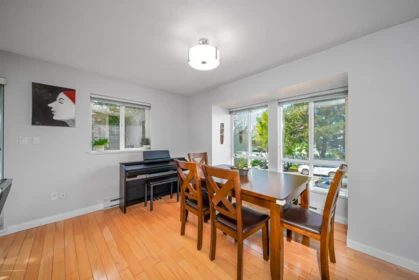 Breakfast Nook Photo of 1 16388 85 Avenue, Surrey, BC