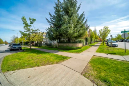 Outdoor Deck Photo of 1 16388 85 Avenue, Surrey, BC