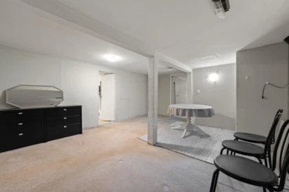 Guest Bathroom Photo of 2820 W 13th Avenue, Vancouver, BC