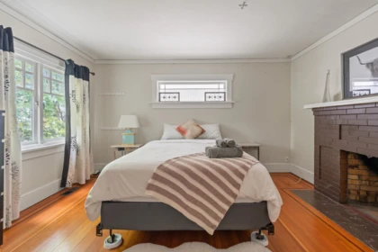 Hallway Photo of 2820 W 13th Avenue, Vancouver, BC