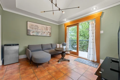 Primary Bedroom Photo of 2820 W 13th Avenue, Vancouver, BC