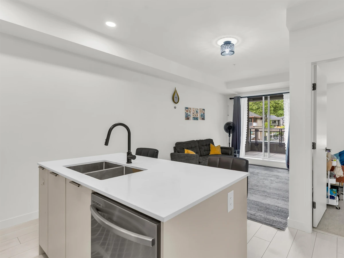 Living Room Photo of 204 13439 94a Avenue, Surrey, BC