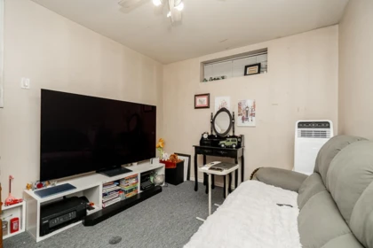 Laundry Room Photo of 726 E 56th Avenue, Vancouver, BC