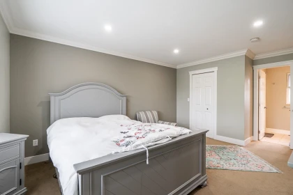 Powder Room Photo of 9395 209b Street, Langley, BC