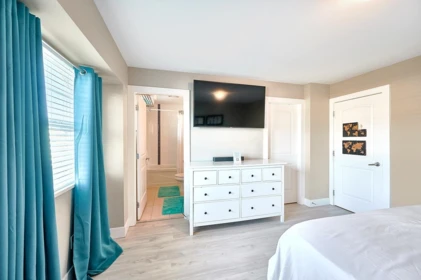 Primary Bedroom Photo of 40 8358 121a Street, Surrey, BC