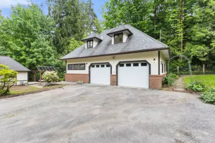 25393 112 Avenue, Maple Ridge, BC, Maple Ridge — Single Family Residence for sale
