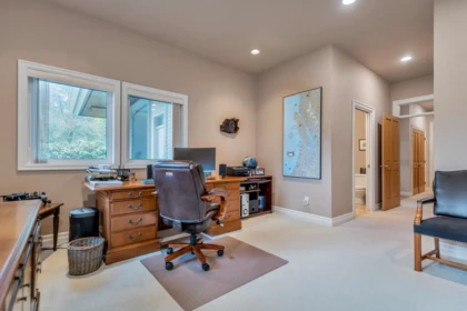 Basement Recreation Room Photo of 9385 173a Street, Surrey, BC