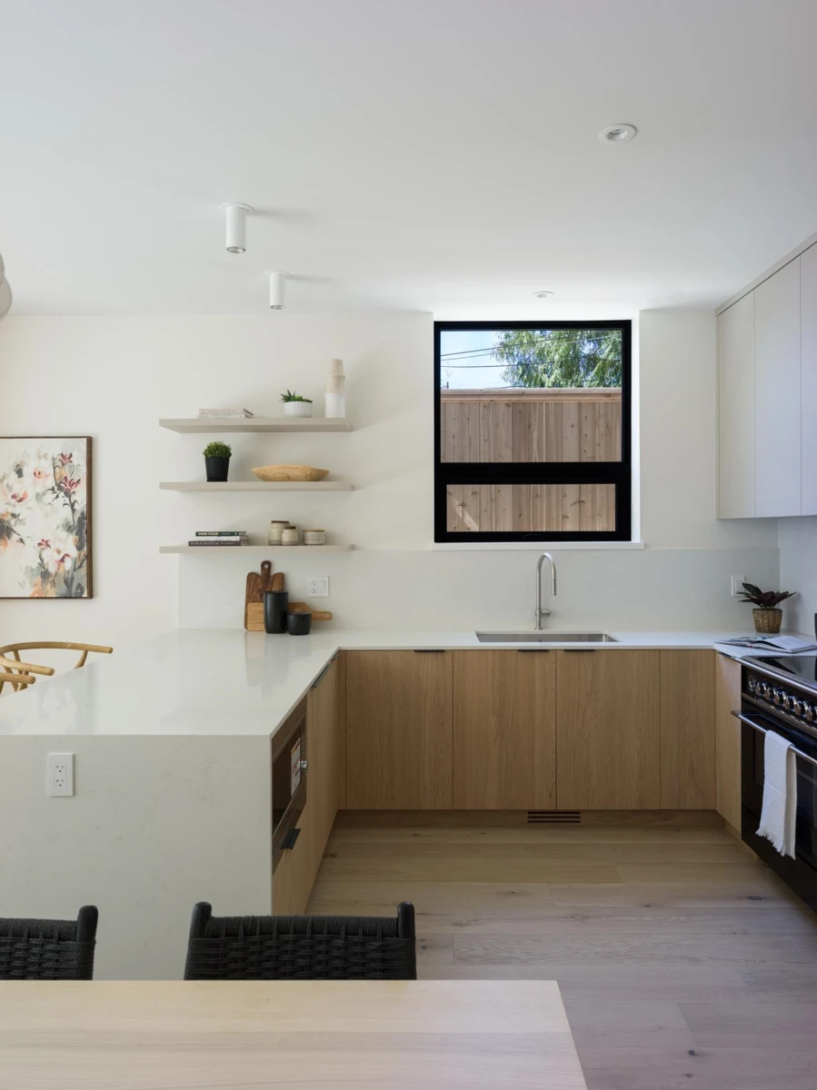 Dining Area Photo of 891 E 21st Avenue, Vancouver, BC