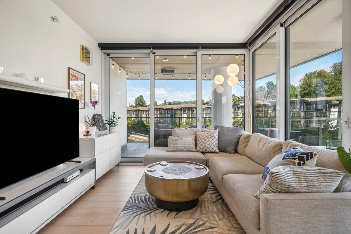 Family Room Photo of 404 4880 Lougheed Highway, Burnaby, BC
