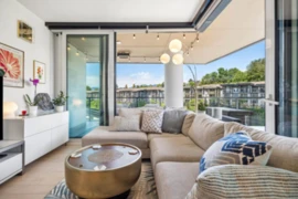404 4880 Lougheed Highway, Burnaby, BC
