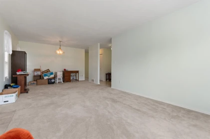 Hallway Photo of 1711 Beaman Drive, Agassiz, BC