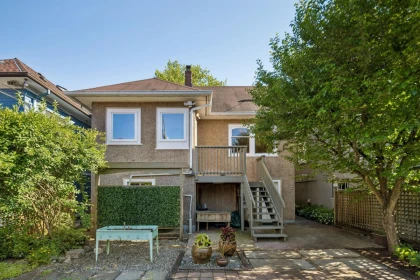 Outdoor Kitchen Photo of 2211 Parker Street, Vancouver, BC