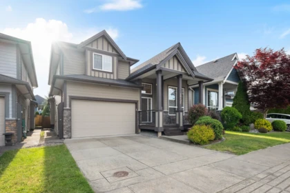 10123 242 Street, Maple Ridge, BC, Maple Ridge — Single Family Residence for sale