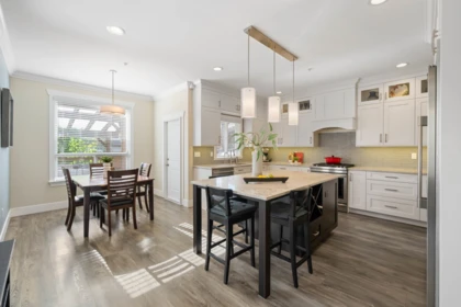 Kitchen Island Photo of 10123 242 Street, Maple Ridge, BC