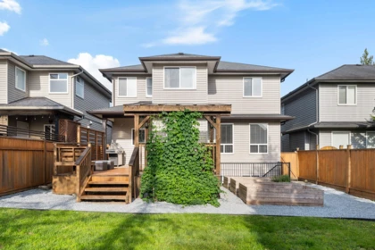 Swimming Pool Photo of 10123 242 Street, Maple Ridge, BC
