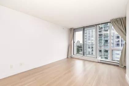 2109 13688 100 Avenue, Surrey, BC, Surrey — Apartment/Condo for sale