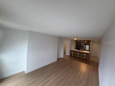 Office / Den Photo of 2109 13688 100 Avenue, Surrey, BC