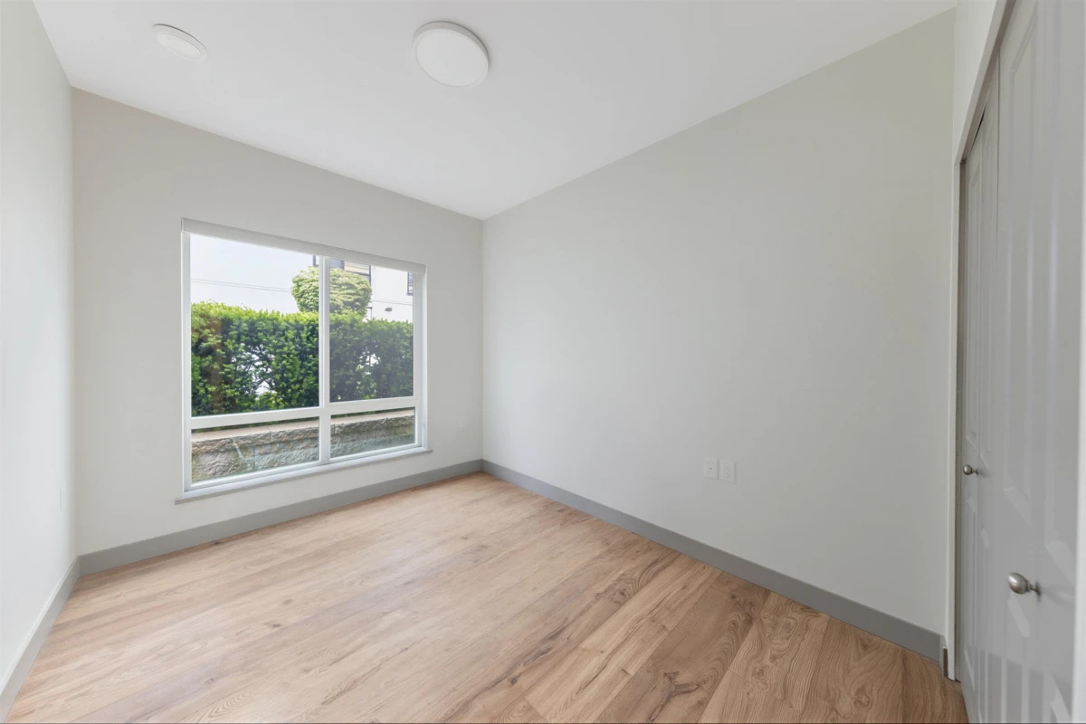 Dining Area Photo of 208 6968 Royal Oak Avenue, Burnaby, BC