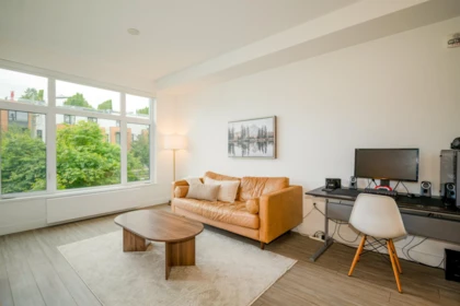 Breakfast Nook Photo of 214 707 E 3rd Street, North Vancouver, BC