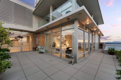 Entry Foyer Photo of PH2 1473 Johnston Road, White Rock, BC