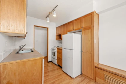 Guest Bathroom Photo of 309 1855 Nelson Street, Vancouver, BC