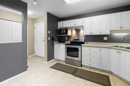 Breakfast Nook Photo of 305 31831 Peardonville Road, Abbotsford, BC