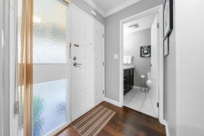 Guest Bathroom Photo of 302 140 E 4th Street, North Vancouver, BC