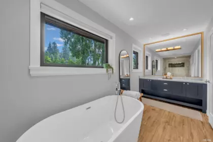 Mudroom Photo of 2270 Ennerdale Road, North Vancouver, BC