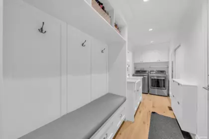 Powder Room Photo of 2270 Ennerdale Road, North Vancouver, BC