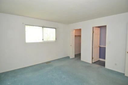 Guest Bathroom Photo of 8986 Watson Court, Delta, BC