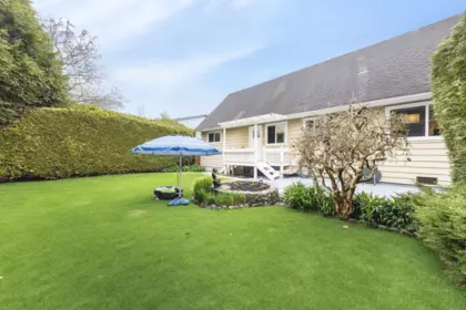 Swimming Pool Photo of 4713 46 Avenue, Delta, BC