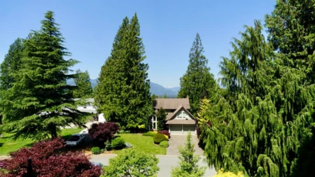 Hot Tub / Spa Photo of 47354 Swallow Crescent, Chilliwack, BC