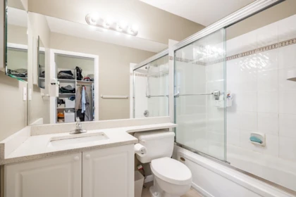 Loft / Bonus Room Photo of 109 6588 Southoaks Crescent, Burnaby, BC