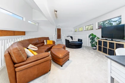 Laundry Room Photo of 24325 126 Avenue, Maple Ridge, BC