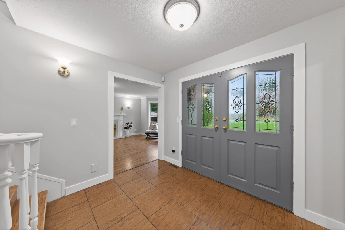 Dining Area Photo of 2562 Fuchsia Place, Coquitlam, BC