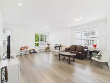 Breakfast Nook Photo of 16 16760 25 Avenue, Surrey, BC