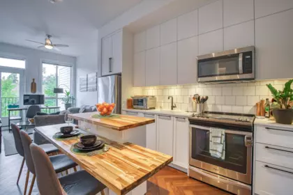 Kitchen Island Photo of 406 14968 101a Avenue, Surrey, BC