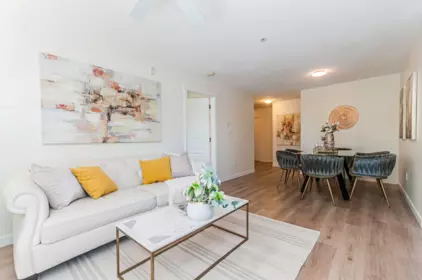 205 9500 Odlin Road, Richmond, BC, Richmond — Apartment/Condo for sale
