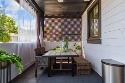 Breakfast Nook Photo of 4328 Gladstone Street, Vancouver, BC
