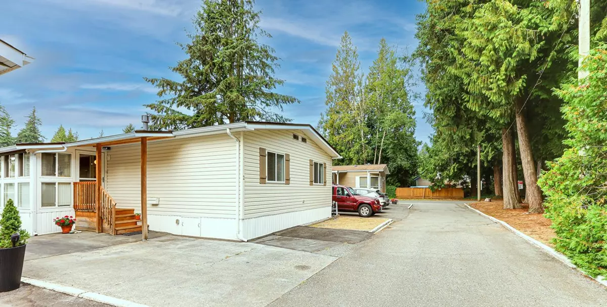 Exterior Rear Photo of 2 3931 198 Street, Langley, BC