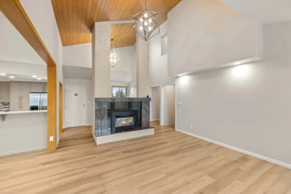 Primary Bedroom Photo of 3 3755 Clearbrook Road, Abbotsford, BC