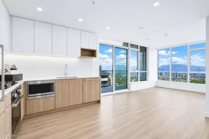 Kitchen Island Photo of 3901 6087 Wilson Avenue, Burnaby, BC