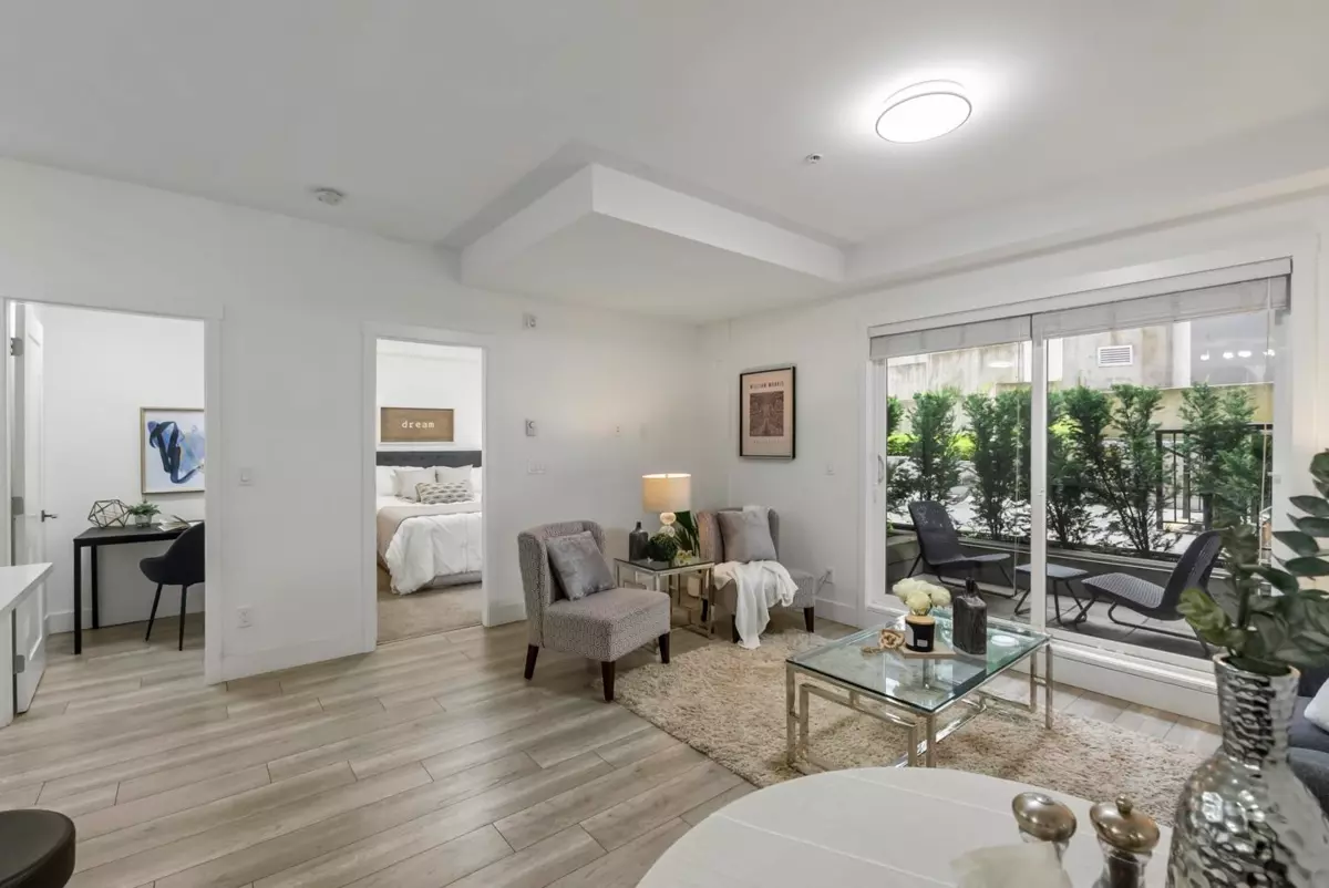 Family Room Photo of B108 9689 140 Street, Surrey, BC
