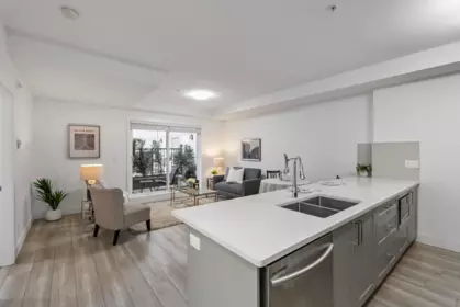 B108 9689 140 Street, Surrey, BC, Surrey — Apartment/Condo for sale