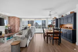 904 4400 Buchanan Street, Burnaby, BC