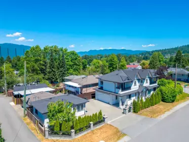 Hot Tub / Spa Photo of 6669 Georgia Street, Burnaby, BC