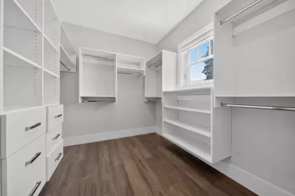 Mudroom Photo of 6669 Georgia Street, Burnaby, BC
